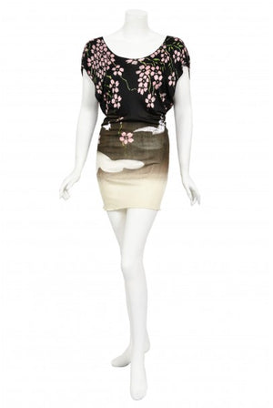 2003 Gucci by Tom Ford Runway Cherry Blossom Stretch Silk Mini Dress