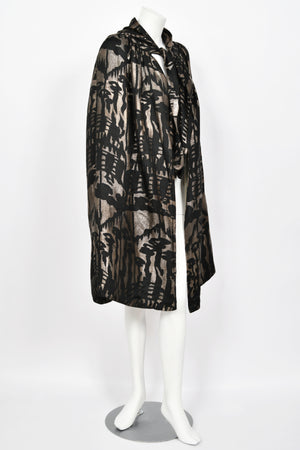 1920's Liberty & Co Couture Metallic Gold Lamé Silk Art-Deco Motif Cape