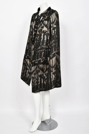 1920's Liberty & Co Couture Metallic Gold Lamé Silk Art-Deco Motif Cape