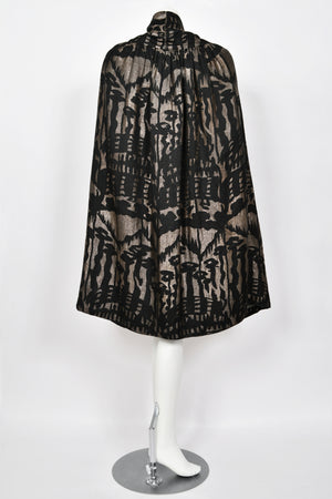 1920's Liberty & Co Couture Metallic Gold Lamé Silk Art-Deco Motif Cape