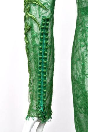 2011 Tom Ford Emerald Green Embroidered Sheer Tulle Lace Velvet-Bra Trained Editorial Gown