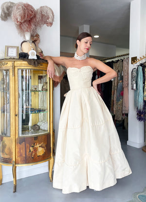 1950's Rosalie Macrini Couture Cream Silk Strapless Bridal Wedding Gown
