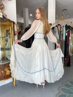 1975 Thea Porter Couture Ivory Silk Embroidered Floral Billow-Sleeve 'Gypsy' Dress