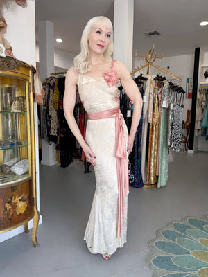 1930’s Ivory Leaf Motif & Blush Pink Silk Satin Floral Appliqué Bias-Cut Trained Couture Gown