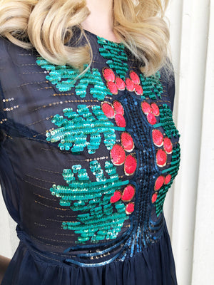 1968 Madame Grès Haute Couture Beaded Holly Berry Motif Silk Gown