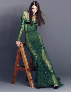 2011 Tom Ford Emerald Green Embroidered Sheer Tulle Lace Velvet-Bra Trained Editorial Gown