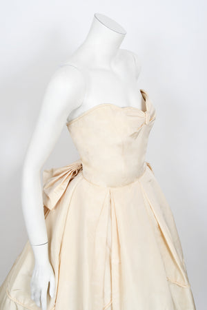 1950's Rosalie Macrini Couture Cream Silk Strapless Bridal Wedding Gown