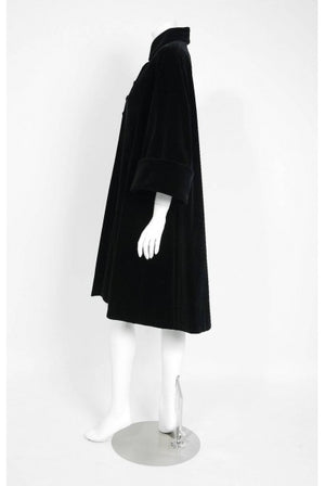 1951 Pierre Balmain Haute-Couture Black Velvet Wide-Cuff Swing Coat Jacket
