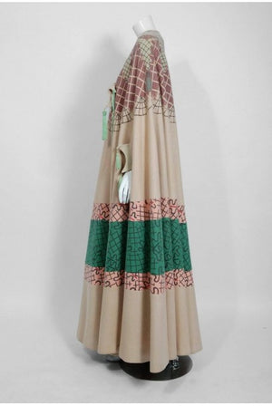 1970 Zandra Rhodes Couture Graphic Print Wool Bohemian Tassels Full-Length Cape