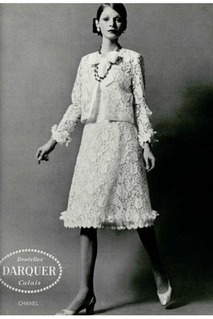 1971 Chanel Haute Couture White Tulip Novelty Lace & Satin Party Dress Ensemble