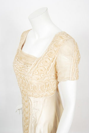 1910's Ivory Candlelight Embroidered Net-Lace & Silk Satin Trained Bridal Gown