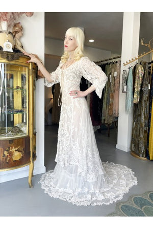1908 Edwardian Couture White Irish Crochet Lace & Sheer Net Bridal Gown