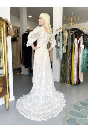 1908 Edwardian Couture White Irish Crochet Lace & Sheer Net Bridal Gown