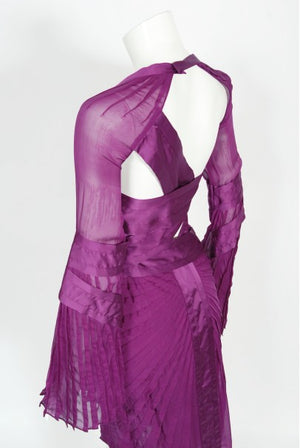 2004 Gucci by Tom Ford Pleated Purple Silk Bell Sleeve Cut-Out Dress