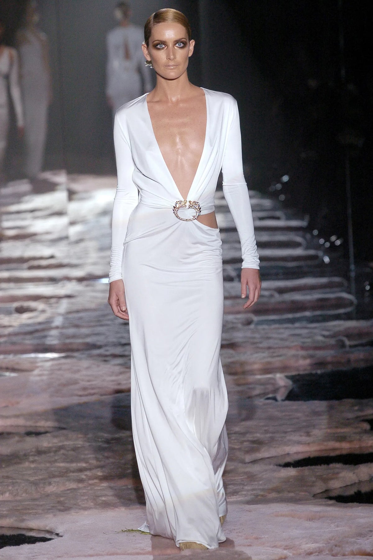 2004 Gucci by Tom Ford Black Silk Jersey Plunge Long Sleeve Cut-Out Finale Gown