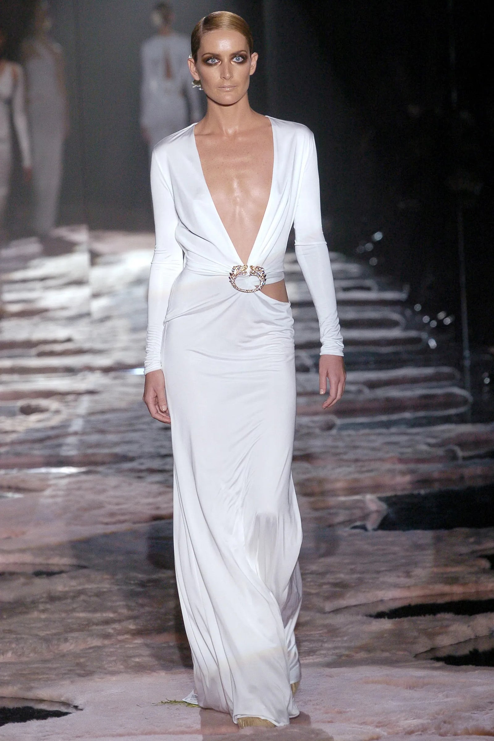 2004 Gucci by Tom Ford Black Silk Jersey Plunge Long Sleeve Cut-Out Finale Gown