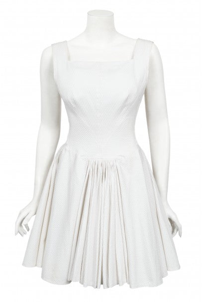 1990 Azzedine Alaia Ivory White Waffle-Cotton Backless Skater Mini Dre 1990 Azzedine Alaia Ivory White Waffle-Cotton Backless Skater Mini Dre