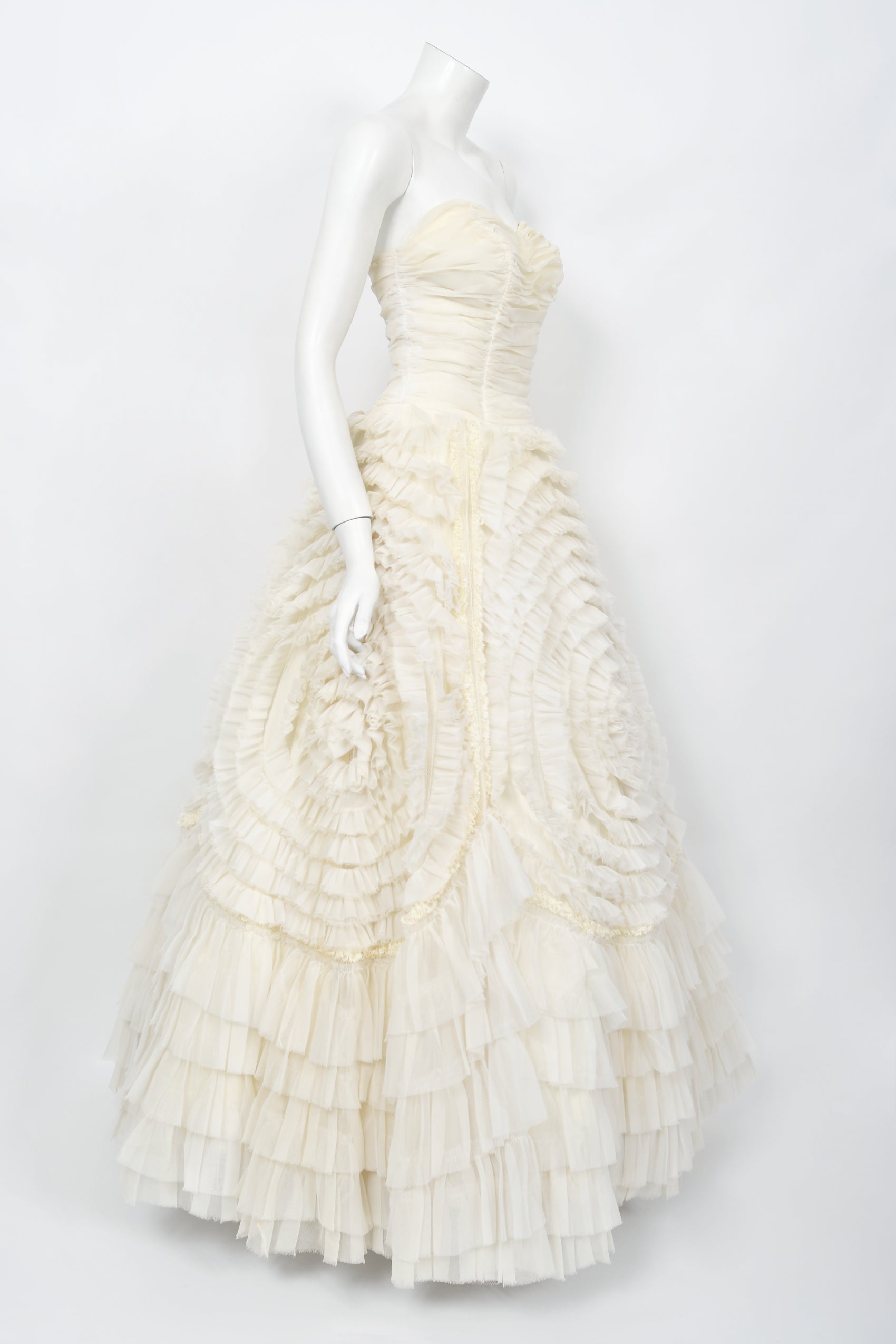 1950's Ivory Chiffon Strapless Tiered Ruffle Full-Length 'New Look' Vintage Bridal Gown - Timeless Vixen 1950's Ivory Chiffon Strapless Tiered Ruffle Full-Length 'New Look' Vintage Bridal Gown - Timeless Vixen