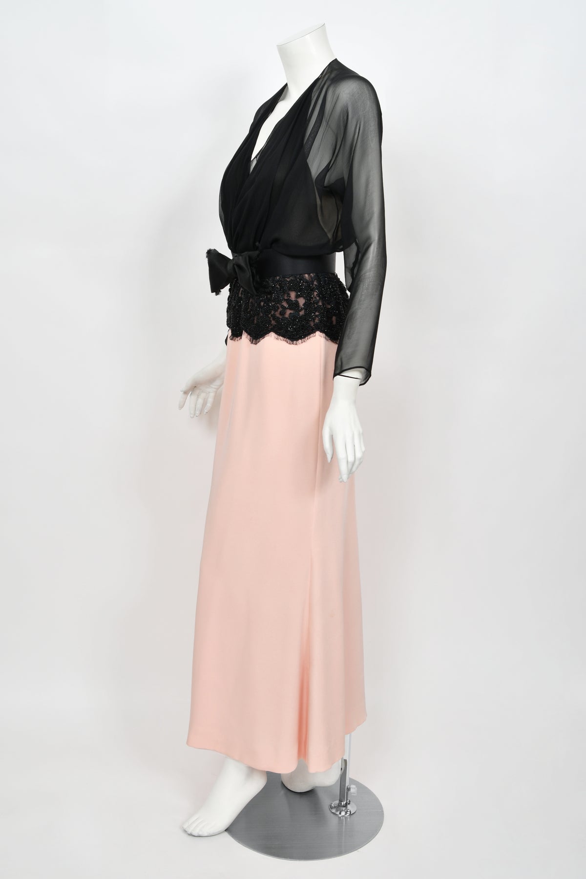 1986 Oscar de la Renta Documented Runway Black Sheer Chiffon &amp; Pink Silk Gown