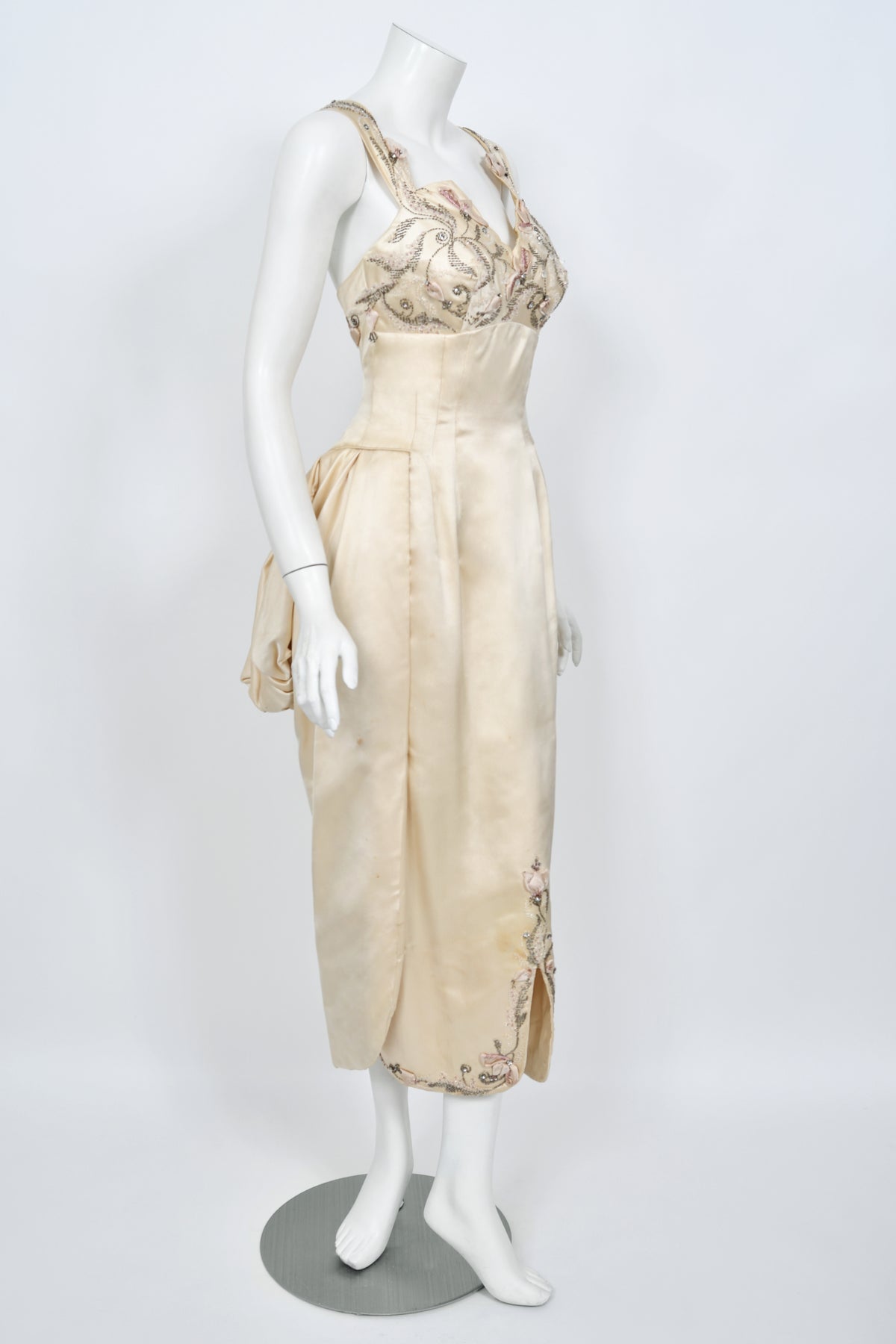 1950&#39;s Candlelight Satin Beaded Appliqué Skirted Hourglass Custom Couture Dress