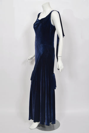 1930 Molyneux Haute Couture Documented Sapphire Blue Silk Velvet Bias-Cut Gown