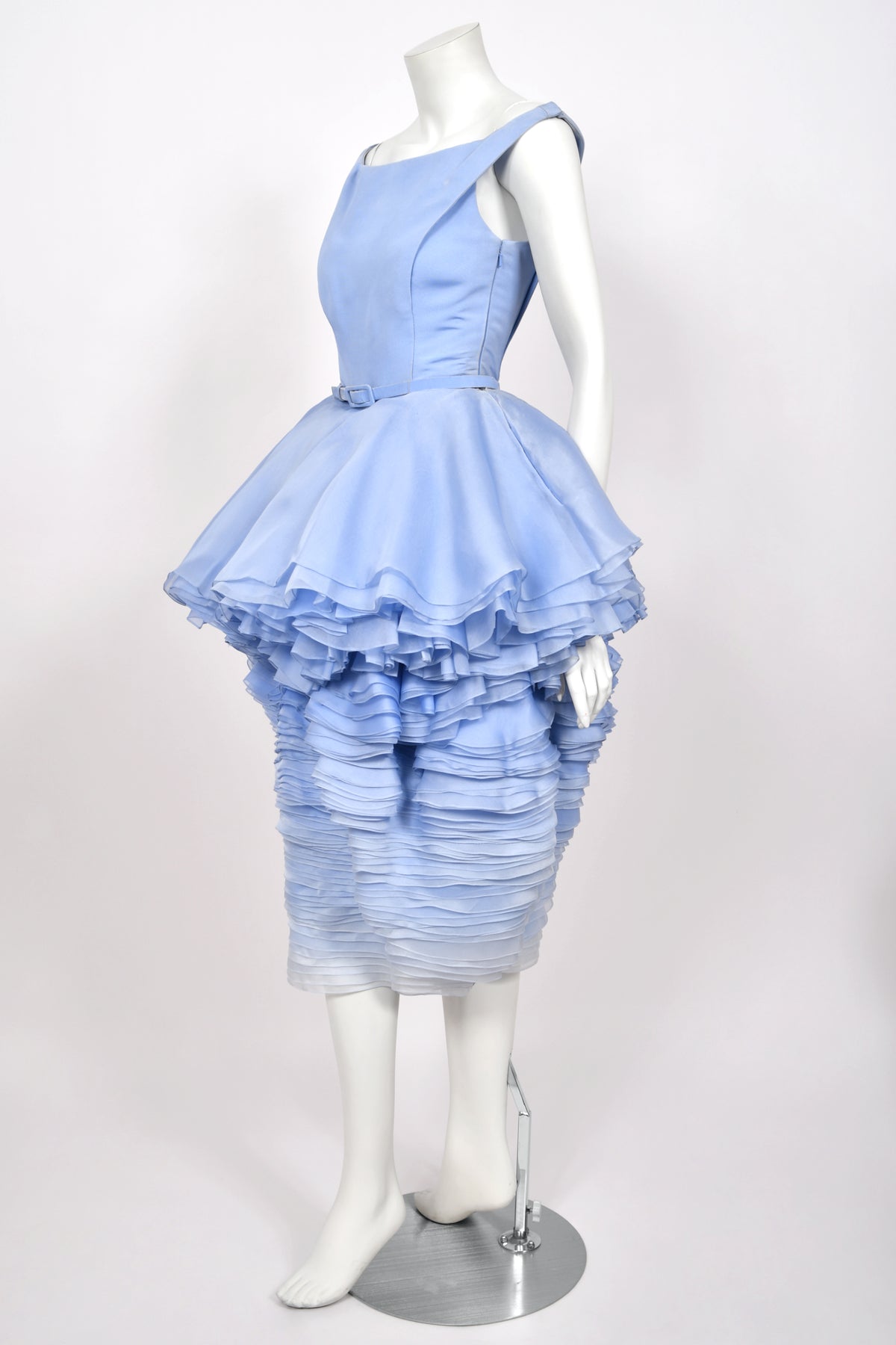 2015 Ralph &amp; Russo Haute Couture Runway 'Blooming' Ombré Blue Silk Sculptural Dress