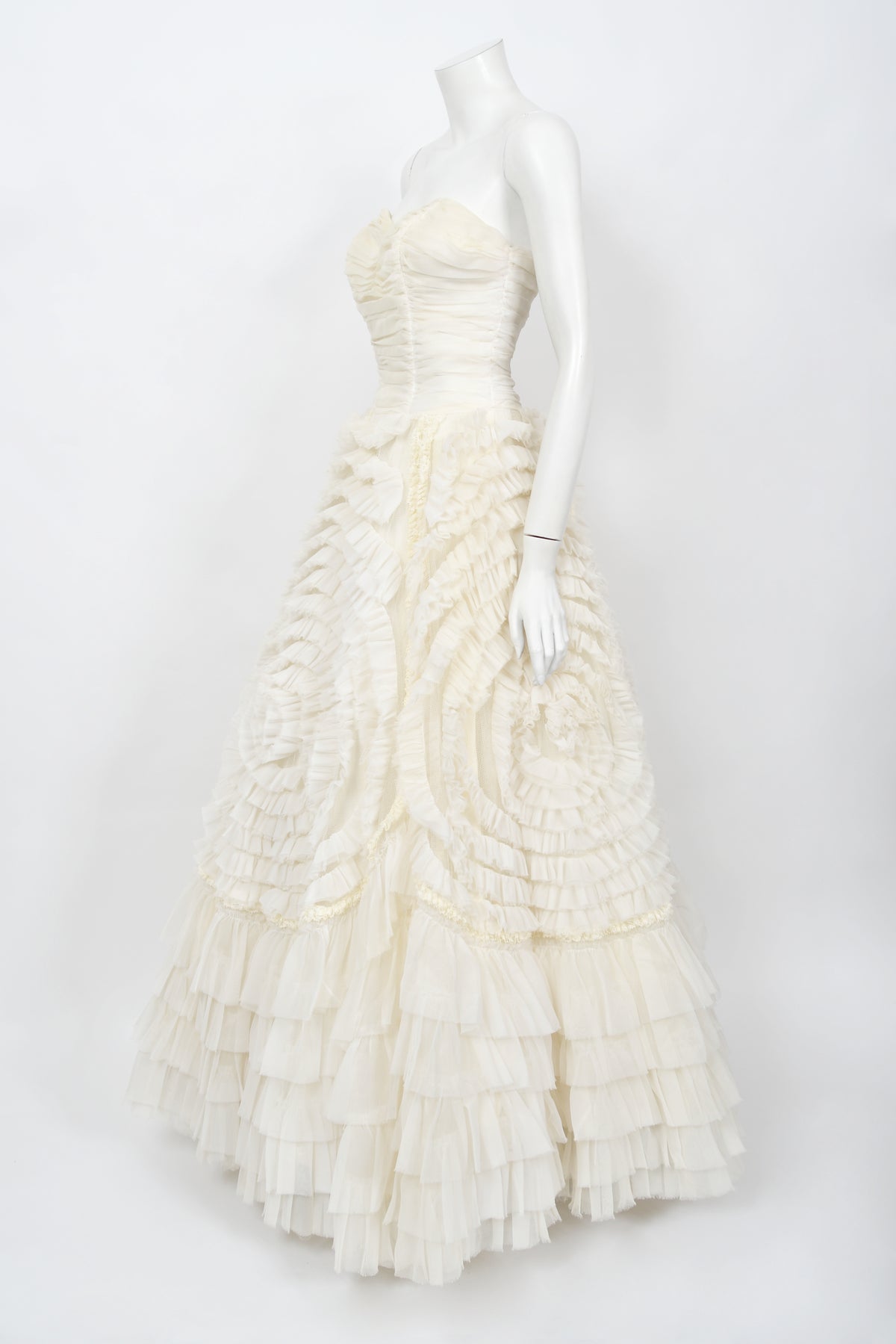 1950's Ivory Chiffon Strapless Tiered Ruffle Full-Length 'New Look' Bridal Gown
