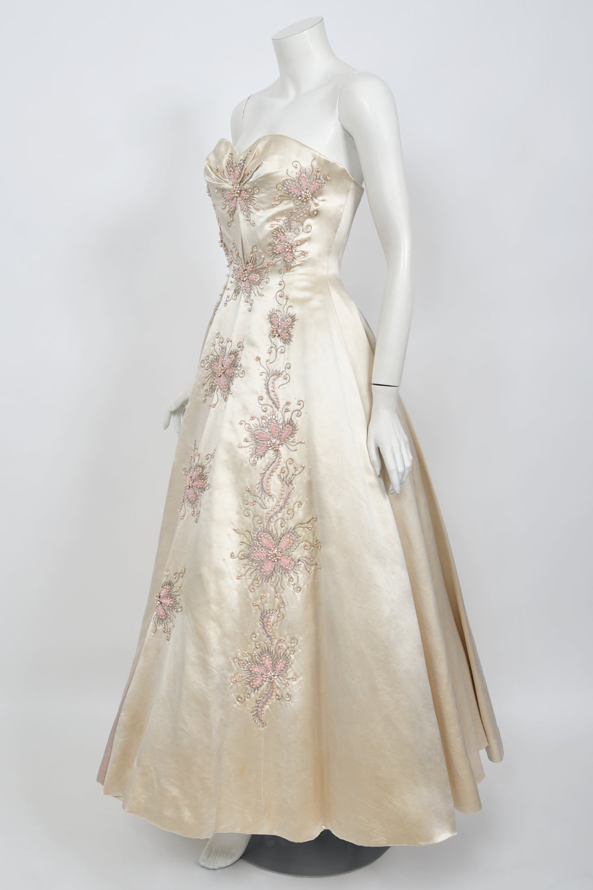 1950&#39;s Beaded Embroidered Cream &amp; Pale Pink Satin Strapless Couture Ballgown