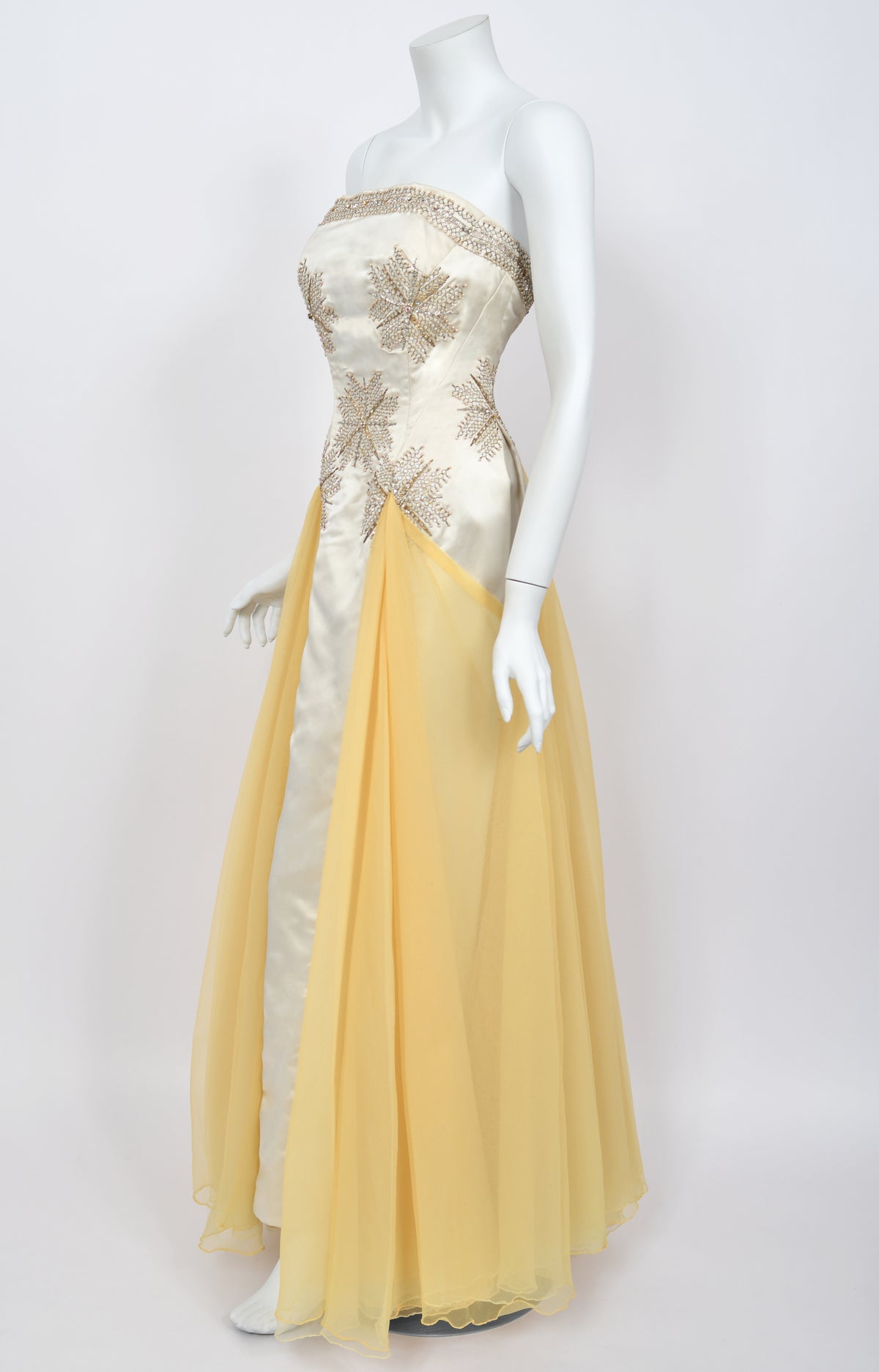 1950&#39;s French Couture Ivory Metallic Embroidered Beaded Silk Skirted Hourglass Gown