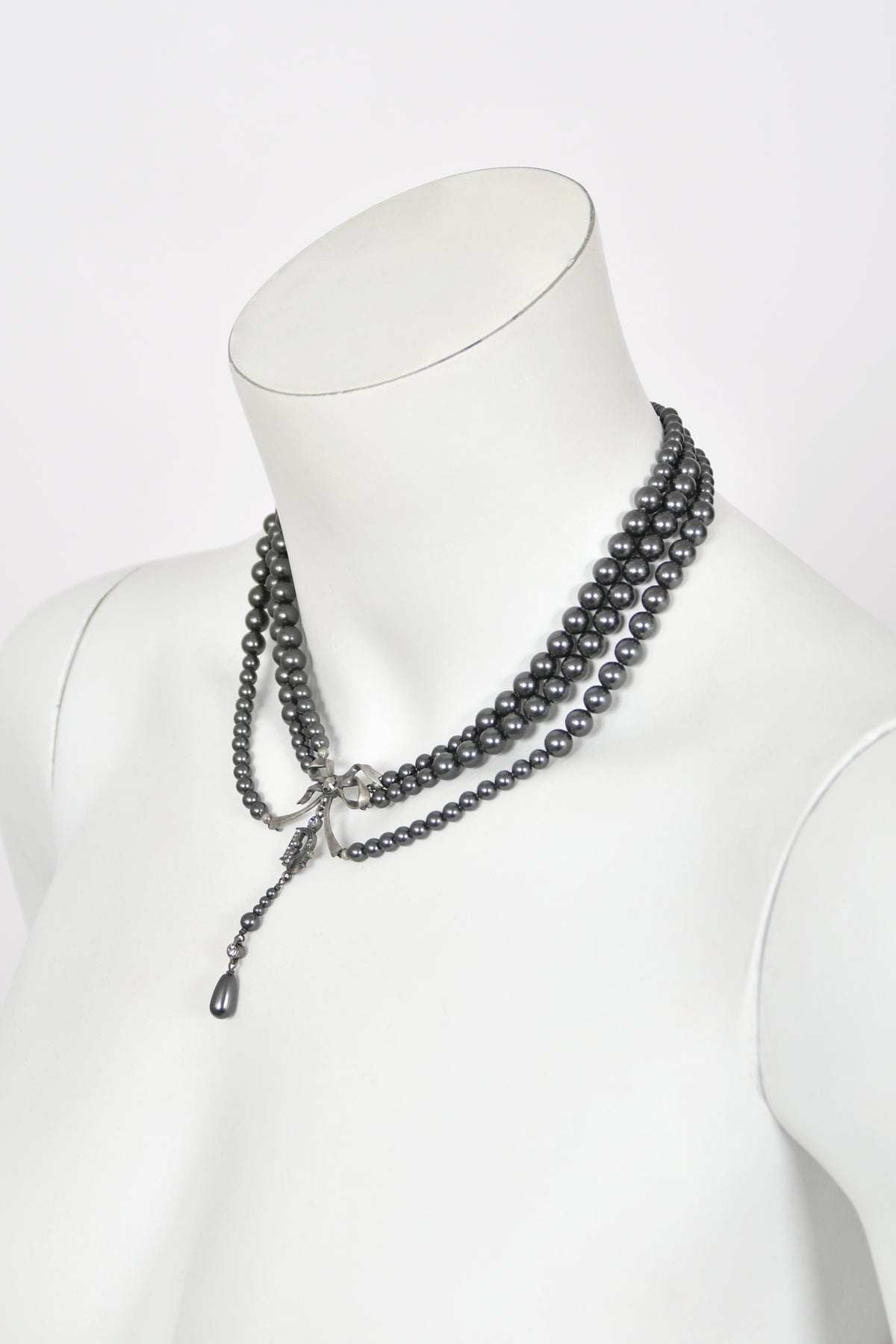 2007 Christian Dior by John Galliano Couture Runway Gunmetal Pearl Necklace &amp; Chandelier Earrings