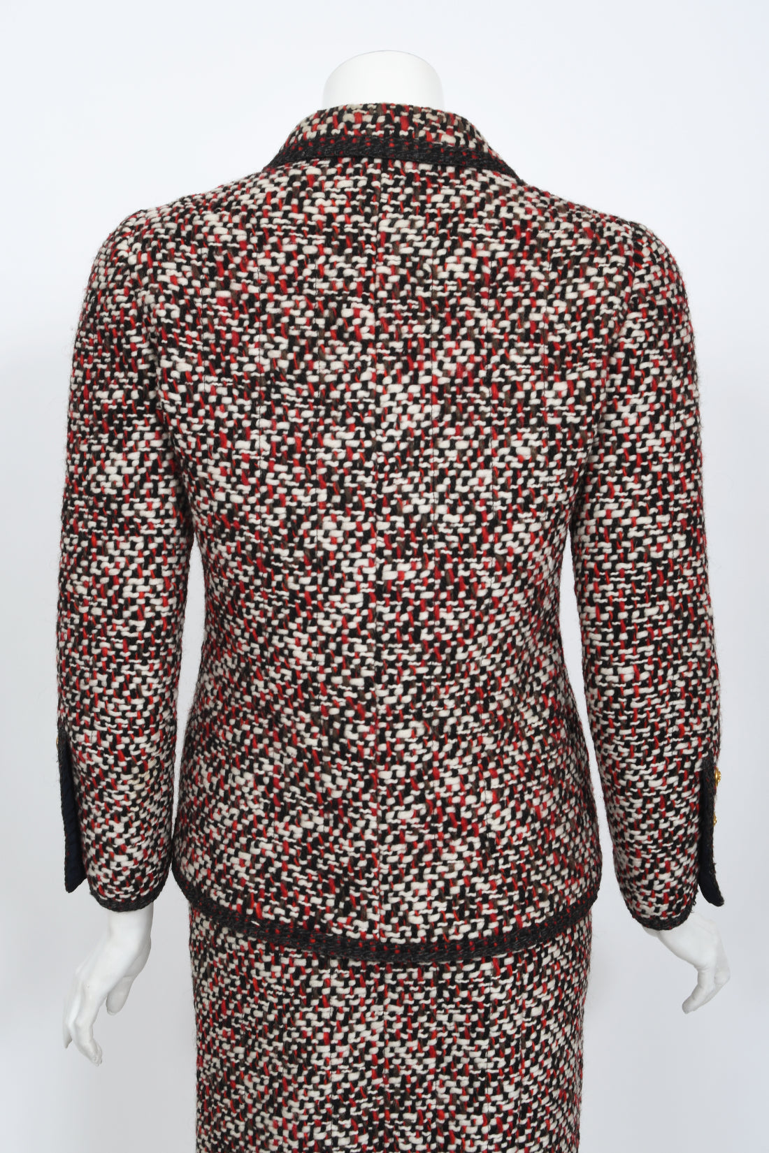 【海外配送可】【送料無料】 Black Red Couture Haute Chanel 1973 Ivory Jacket Tweed Wool ジャケット・アウター