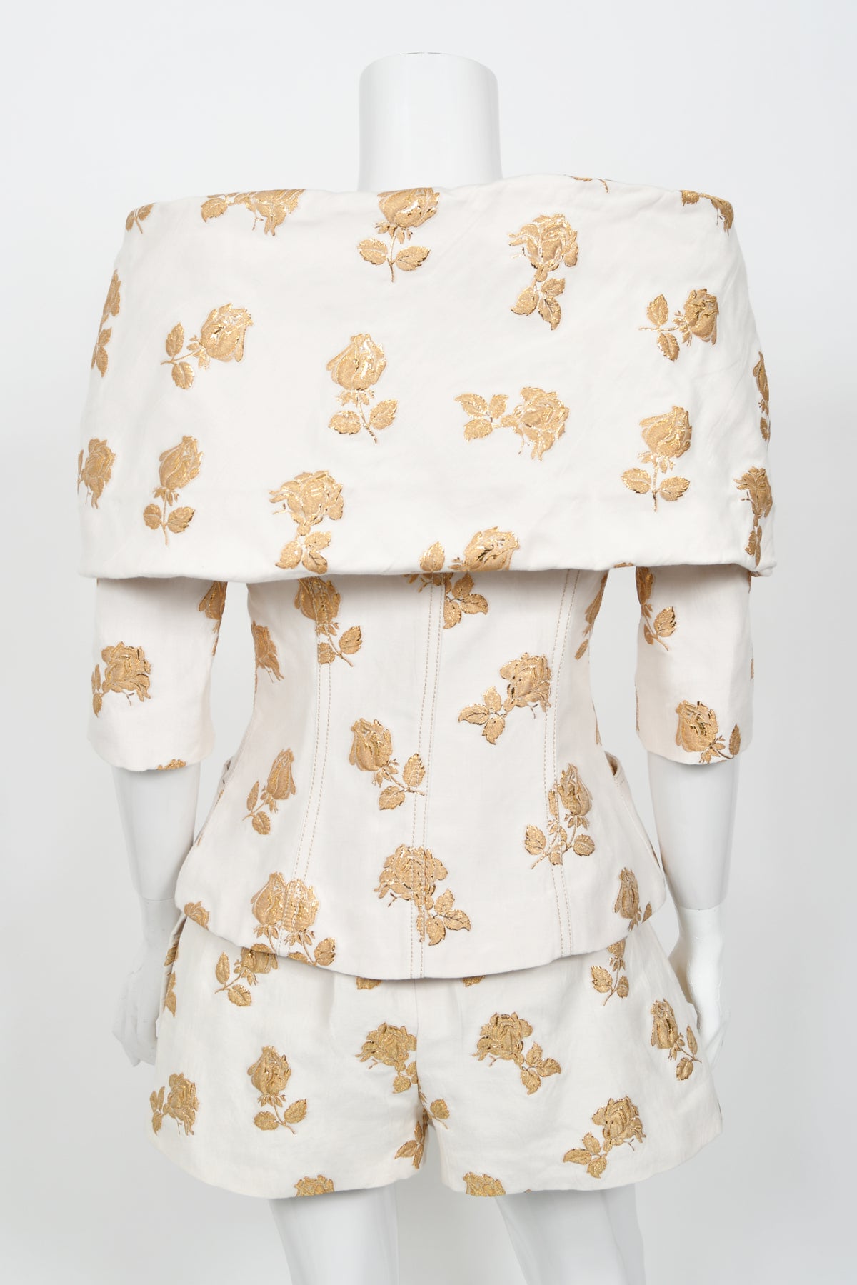 2013 Chanel by Karl Lagerfeld Documented Metallic Gold &amp; Ivory Silk Brocade Jacket w/ Shorts