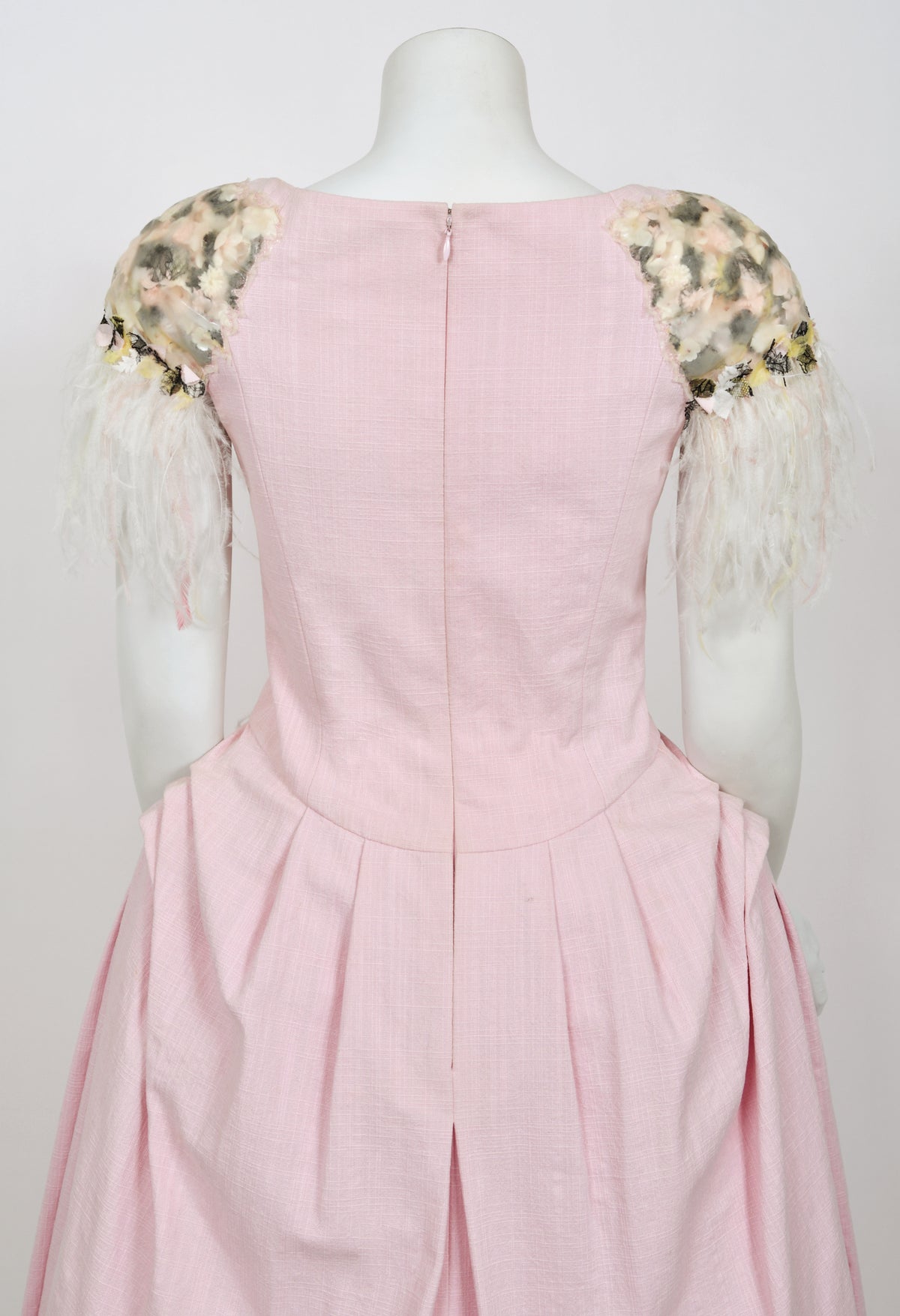 2013 Chanel by Karl Lagerfeld Runway Sample Pink Linen Floral Appliqué &amp; Feathers Dress