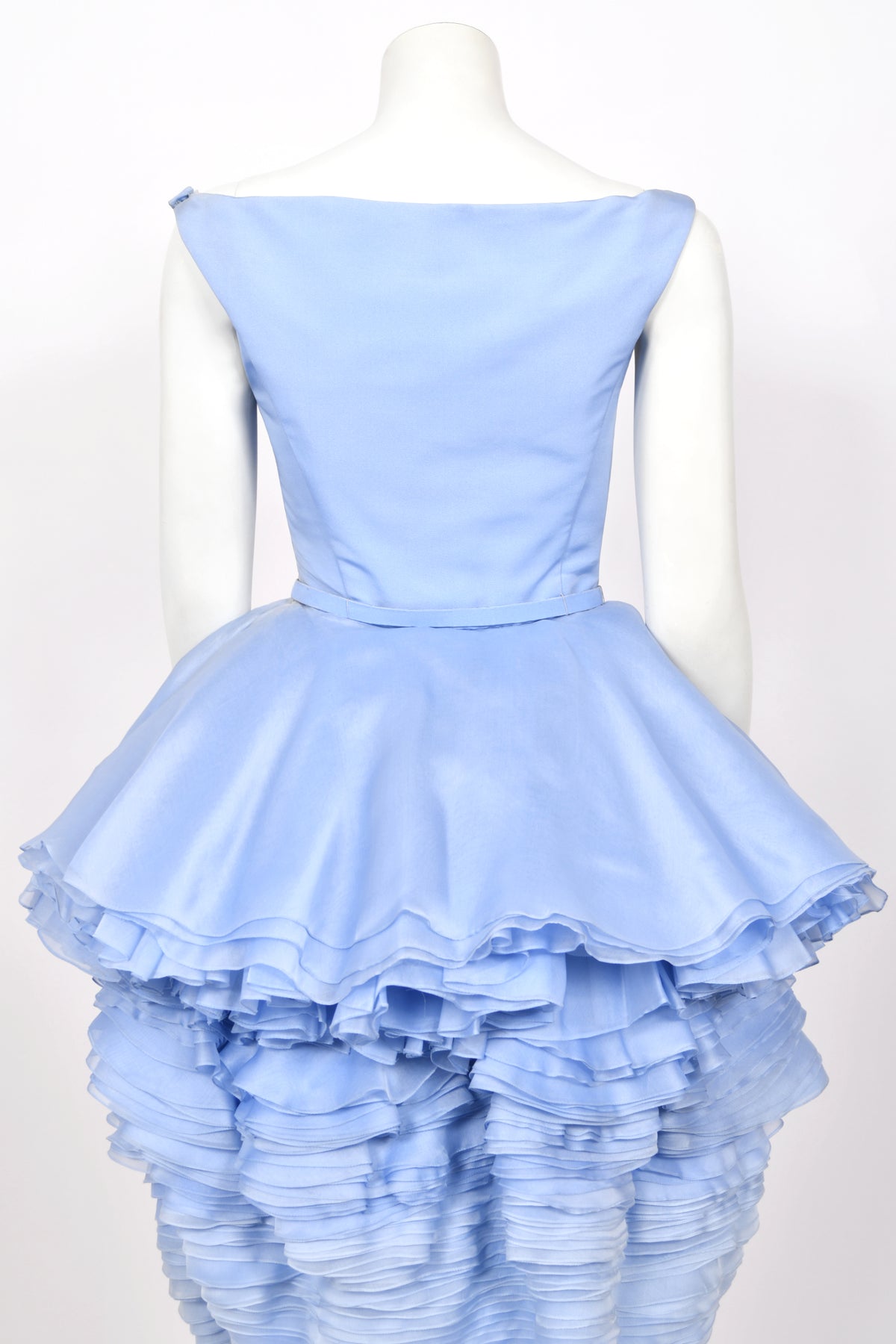 2015 Ralph &amp; Russo Haute Couture Runway 'Blooming' Ombré Blue Silk Sculptural Dress