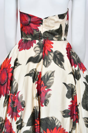 1958 Arnold Scaasi Couture Museum-Held Red Dahlias Floral Silk Strapless Dress & Swing Jacket