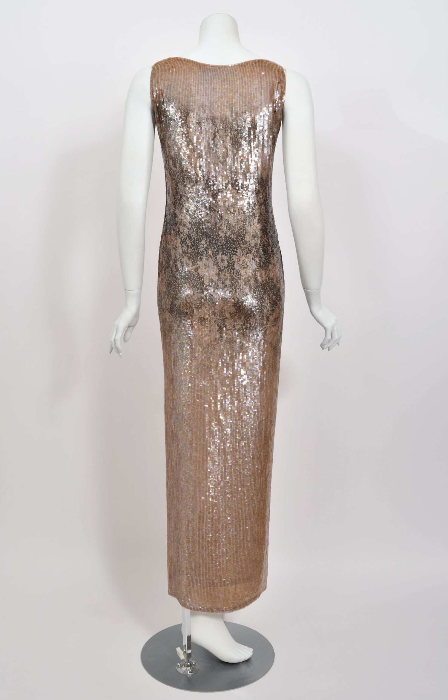 1997 Oscar de la Renta Runway Fully Sequin Floral Motif High-Slit Gown - Timeless Vixen 1997 Oscar de la Renta Runway Fully Sequin Floral Motif High-Slit Gown - Timeless Vixen