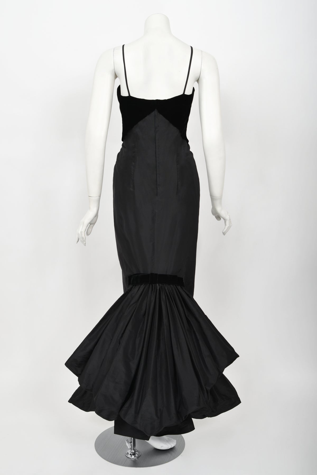 1958 Philip Hulitar &#39;Old Hollywood&#39; Black Silk &amp; Velvet Hourglass Fishtail Dress