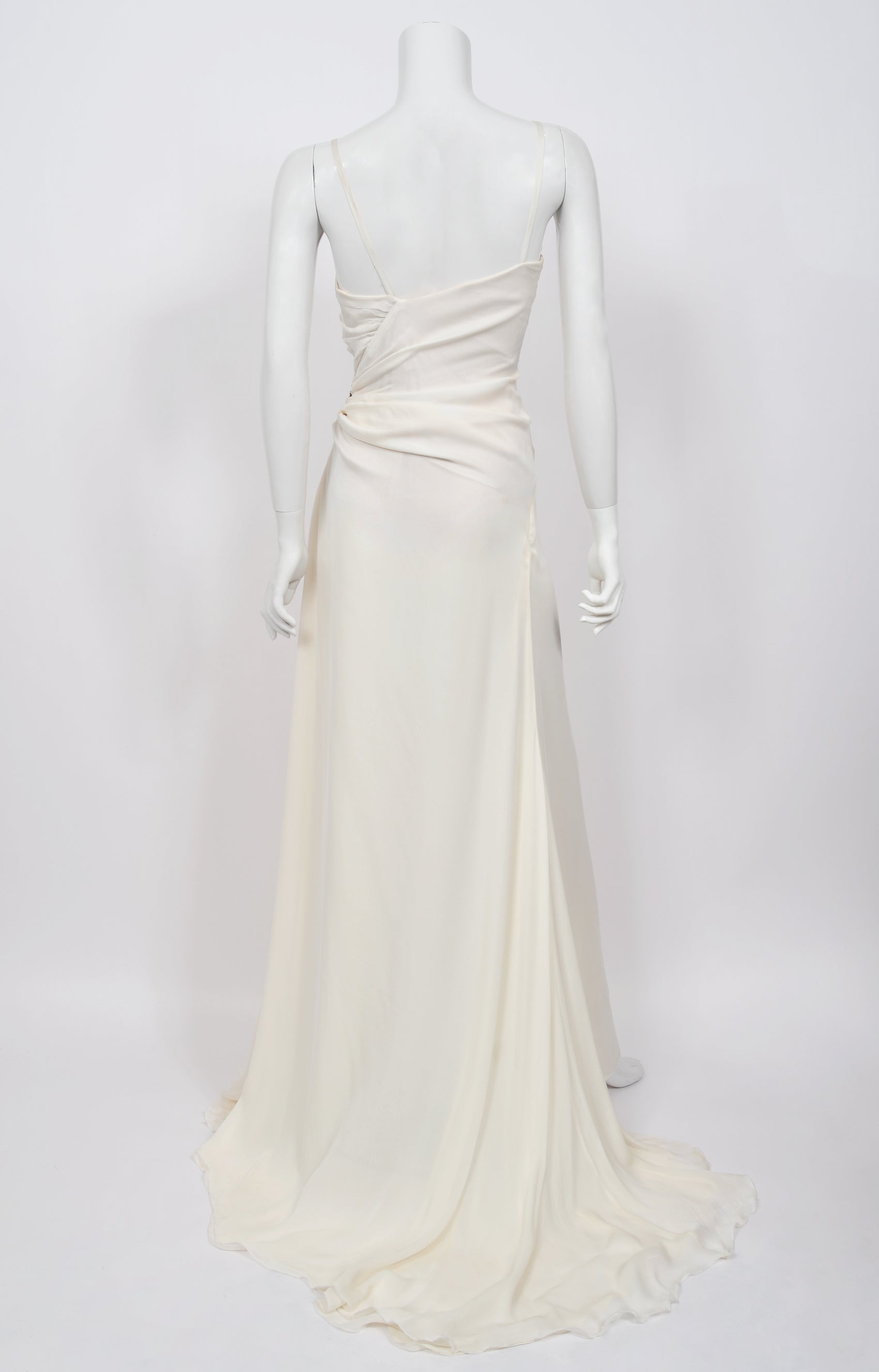 the white silk dress 2006 The White Silk Dress (2006)