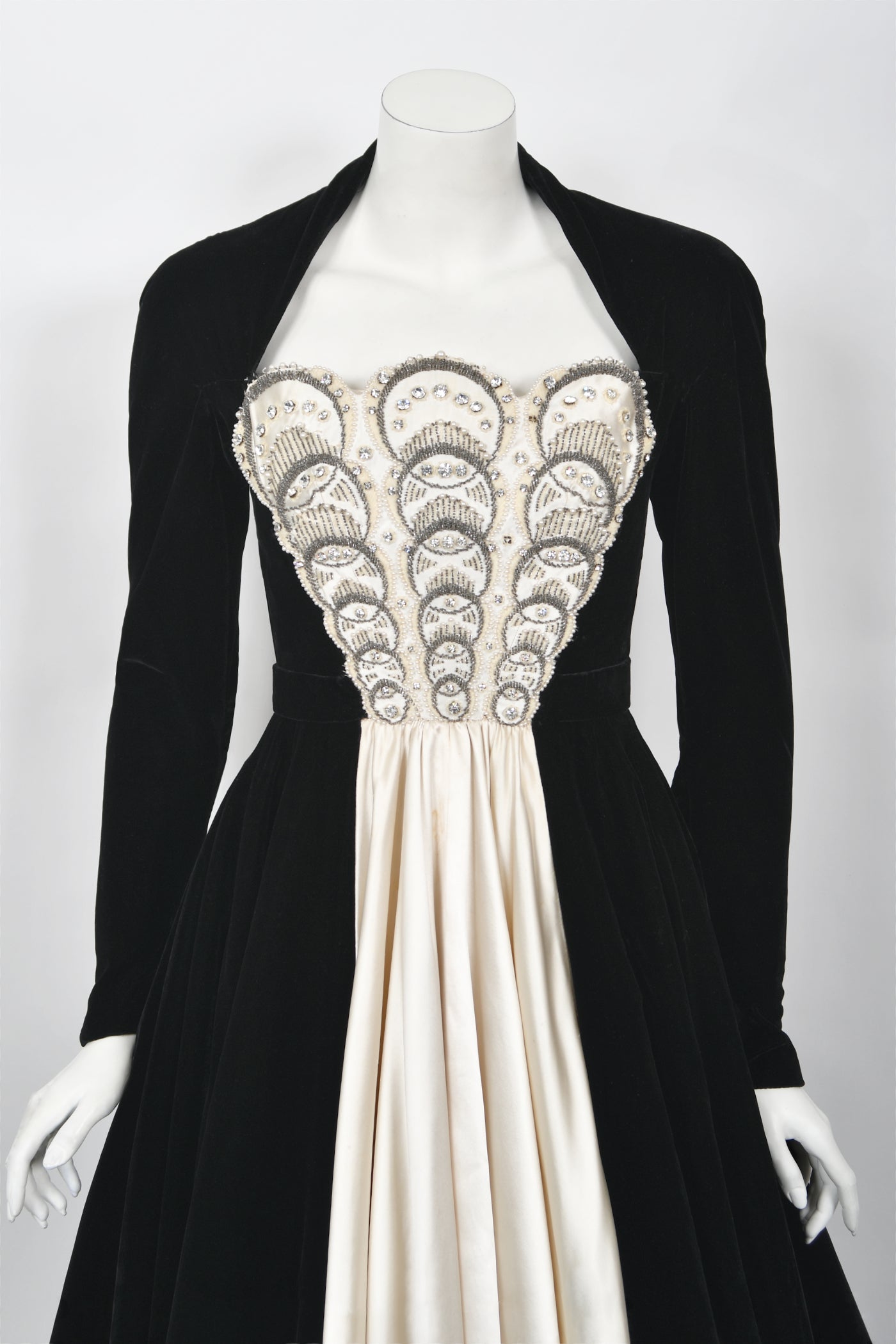 Vintage 1952 Nina Ricci Haute Couture Documented Ivory Beaded Satin & Black Velvet Gown Vintage 1952 Nina Ricci Haute Couture Documented Ivory Beaded Satin & Black Velvet Gown
