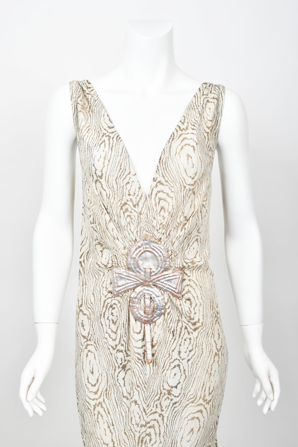 1930's Metallic Wood-Patterned Lamé Deco Appliqué Bias-Cut Trained Bridal Gown