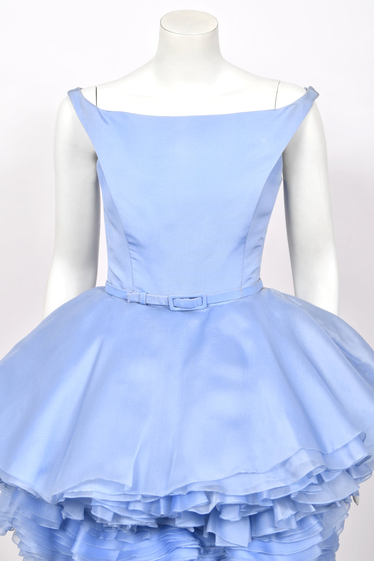 2015 Ralph &amp; Russo Haute Couture Runway 'Blooming' Ombré Blue Silk Sculptural Dress