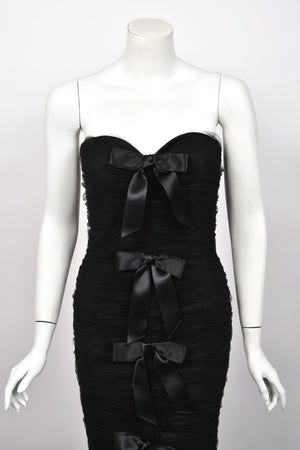2011 Oscar de la Renta Black Ruched Silk Strapless Bustier Hourglass Trained Gown
