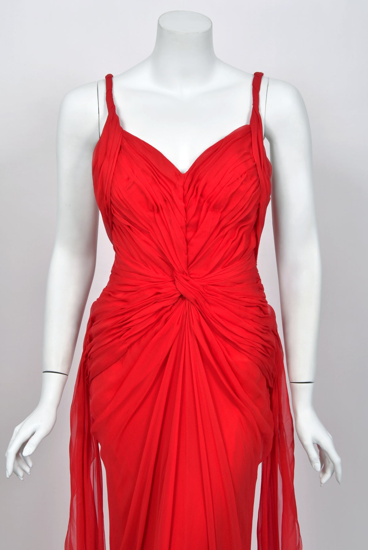 2007 Emanuel Ungaro Lipstick Red Heavily Ruched Silk Chiffon Trained Hourglass Gown