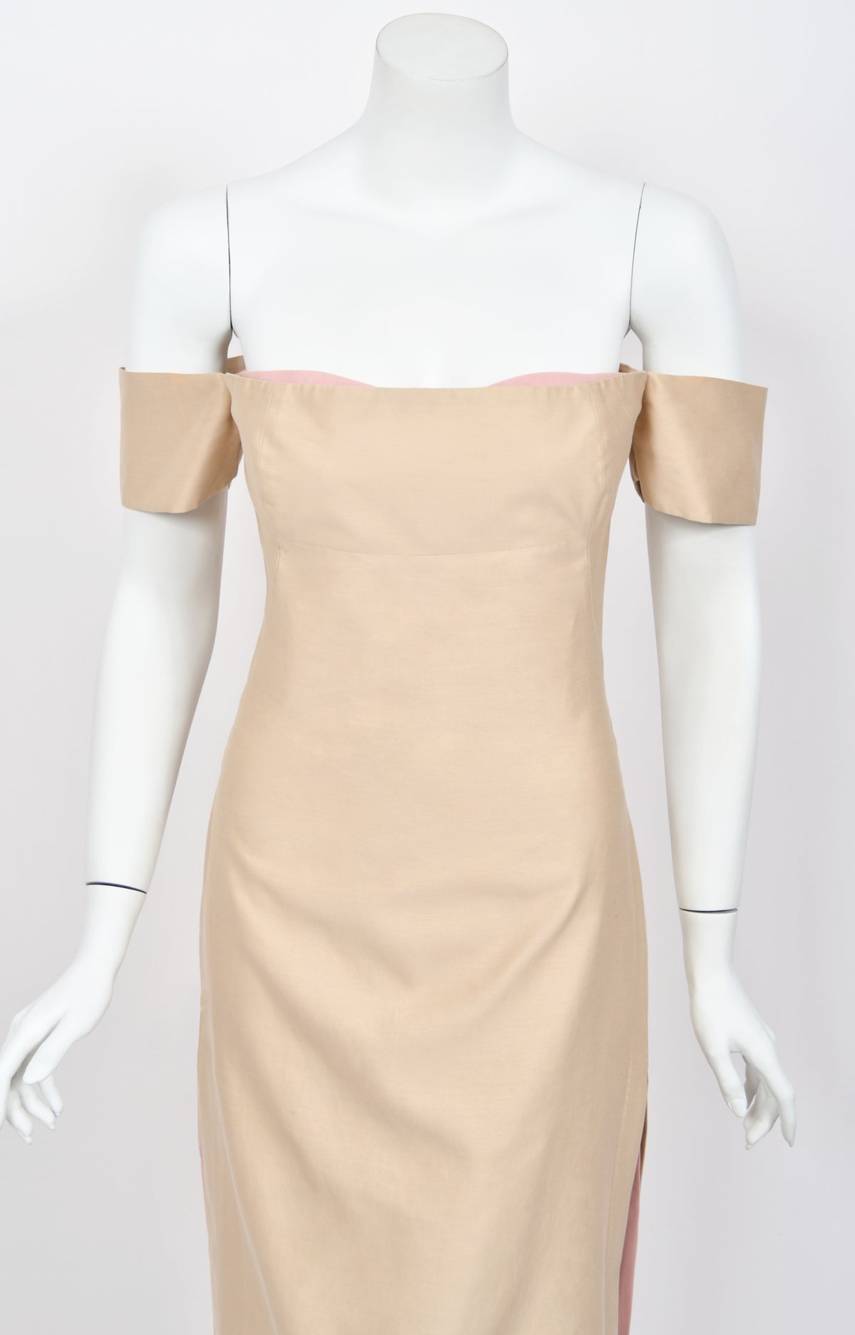2001 Alexander McQueen &#39;Voss Collection&#39; Nude &amp; Pink Off-Shoulder Bustier Dress