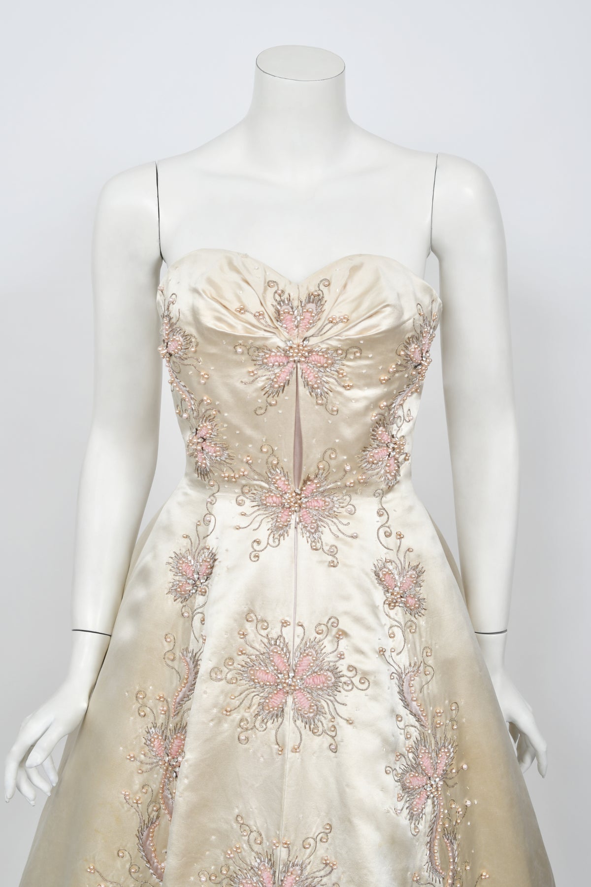 1950&#39;s Beaded Embroidered Cream &amp; Pale Pink Satin Strapless Couture Ballgown