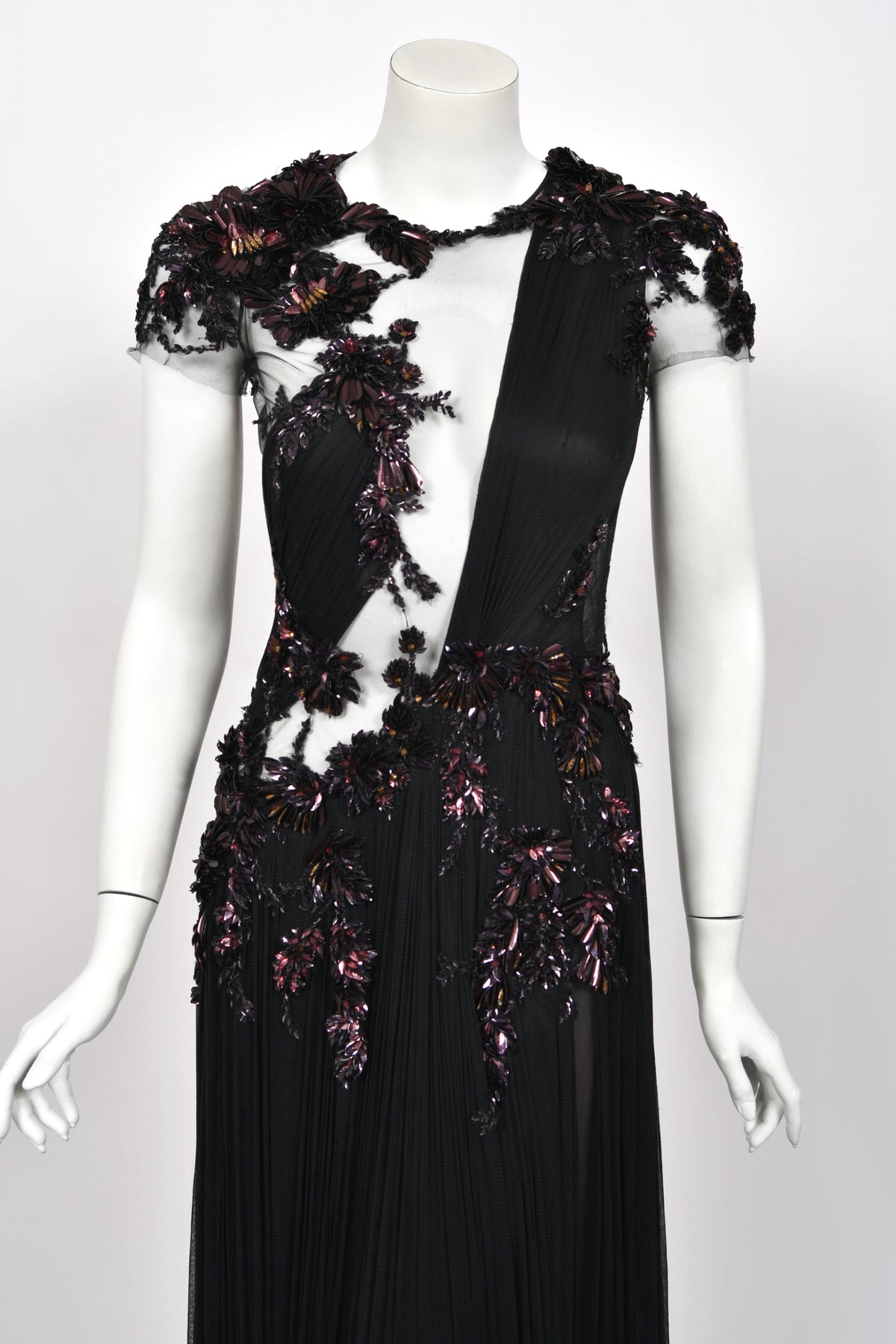 2012 Gucci Runway Editorial Heavily Embellished Sequin Sheer Black Pleated Tulle Gown