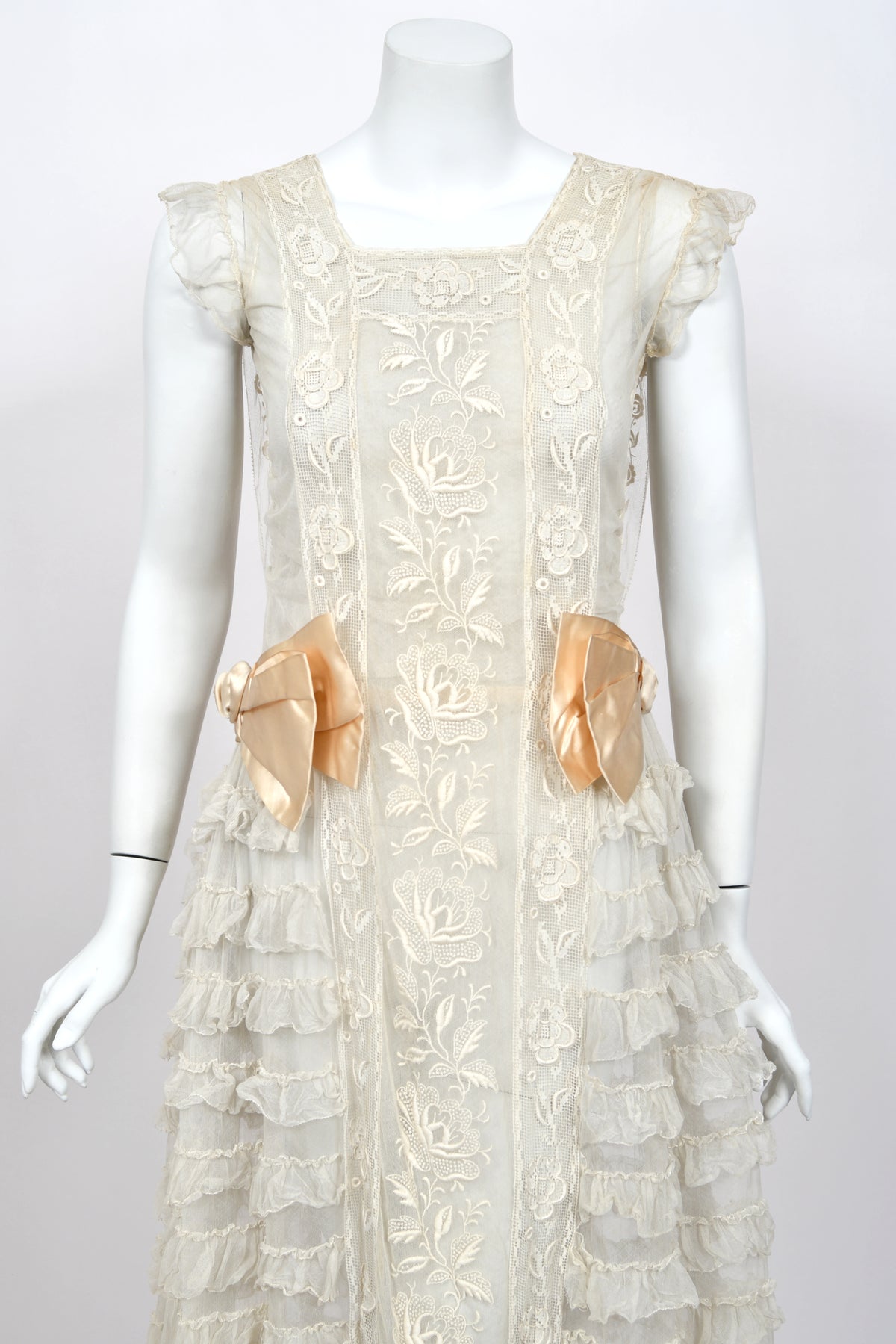1920's Sheer Ivory Embroidered Floral Motif Net-Tulle Tiered Ruffle 'Robe de Style' Dress