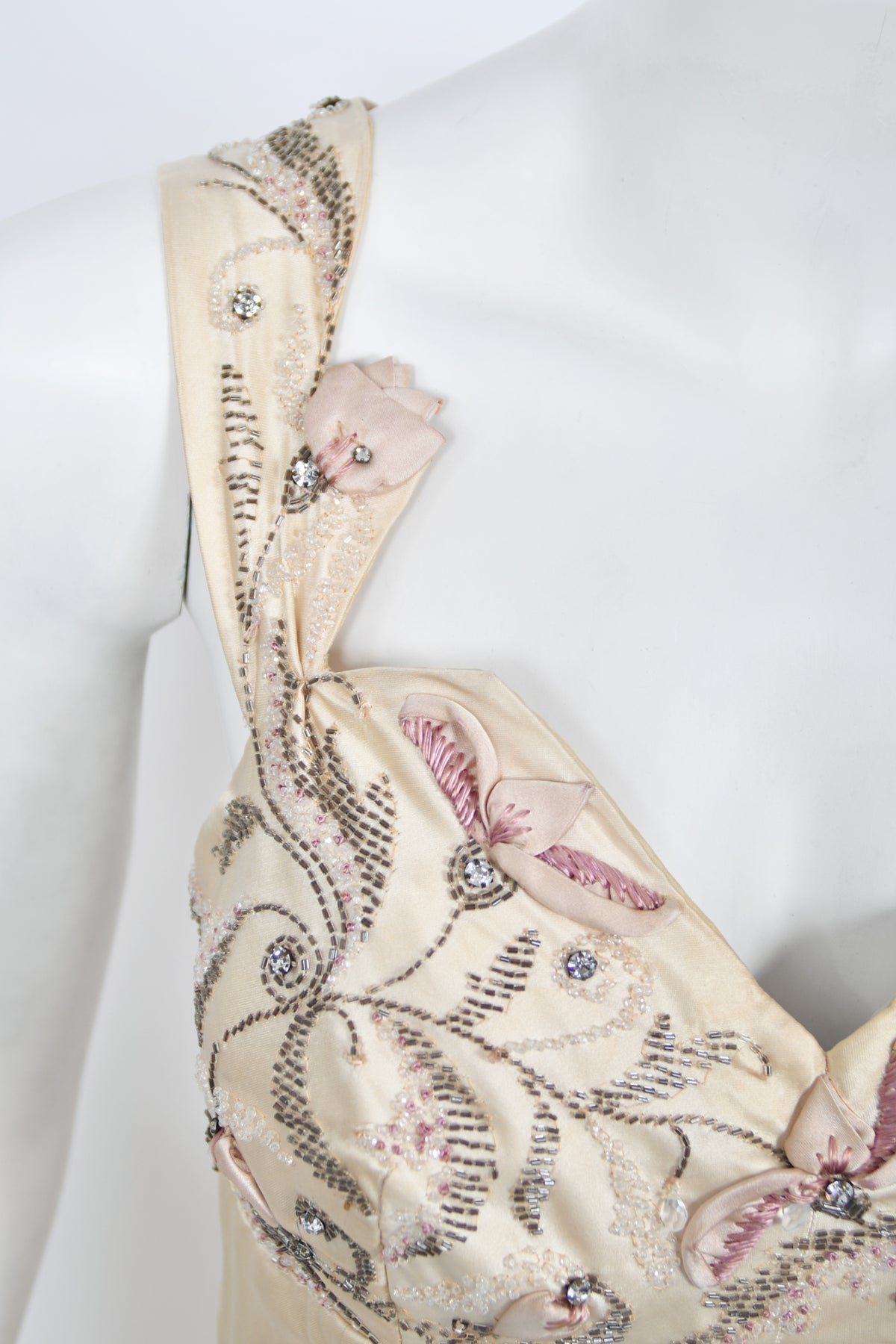 1950&#39;s Candlelight Satin Beaded Appliqué Skirted Hourglass Custom Couture Dress