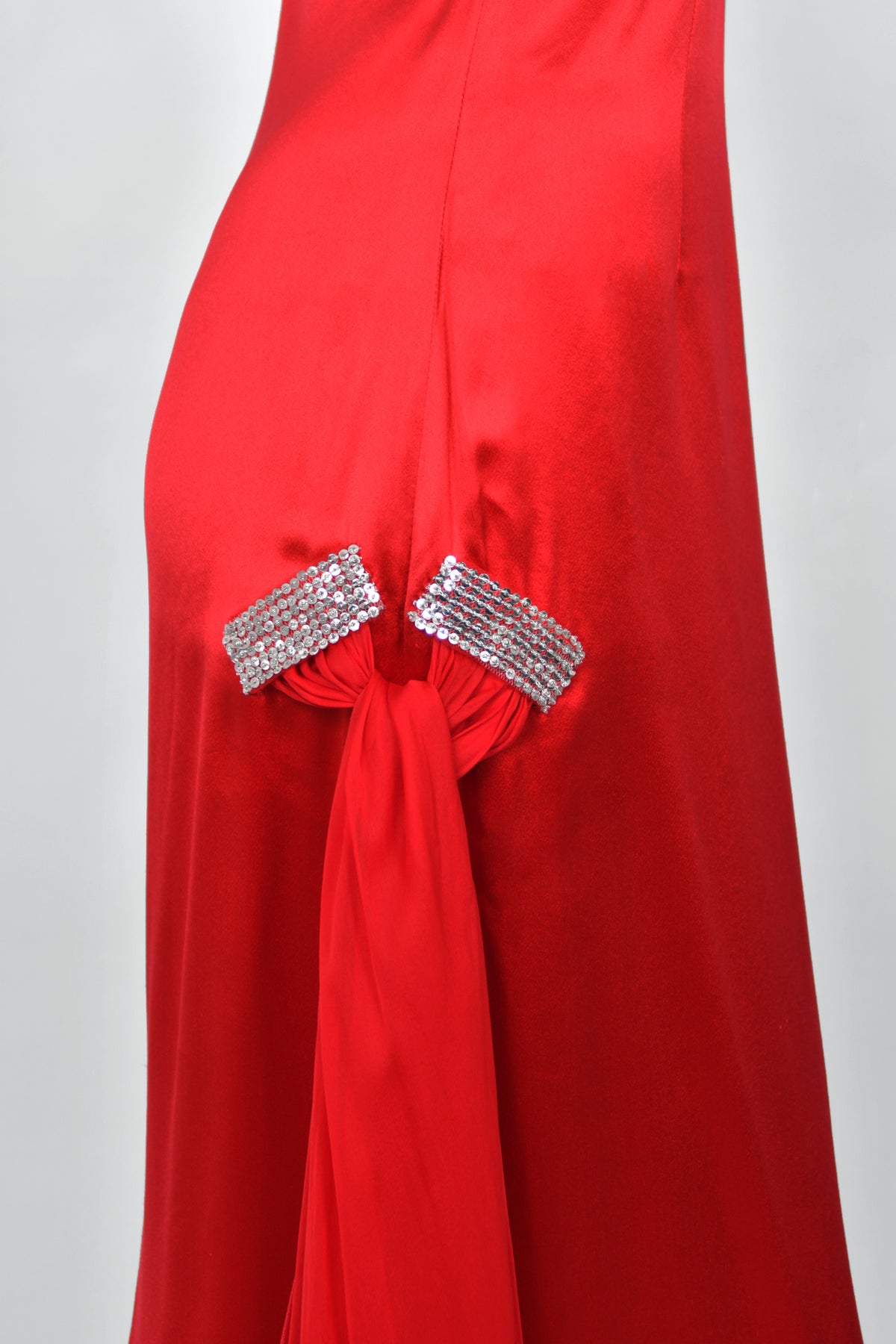 2008 Valentino Ruby Red Sequin Silk Asymmetric One-Shoulder Draped Sash Gown w/Tags