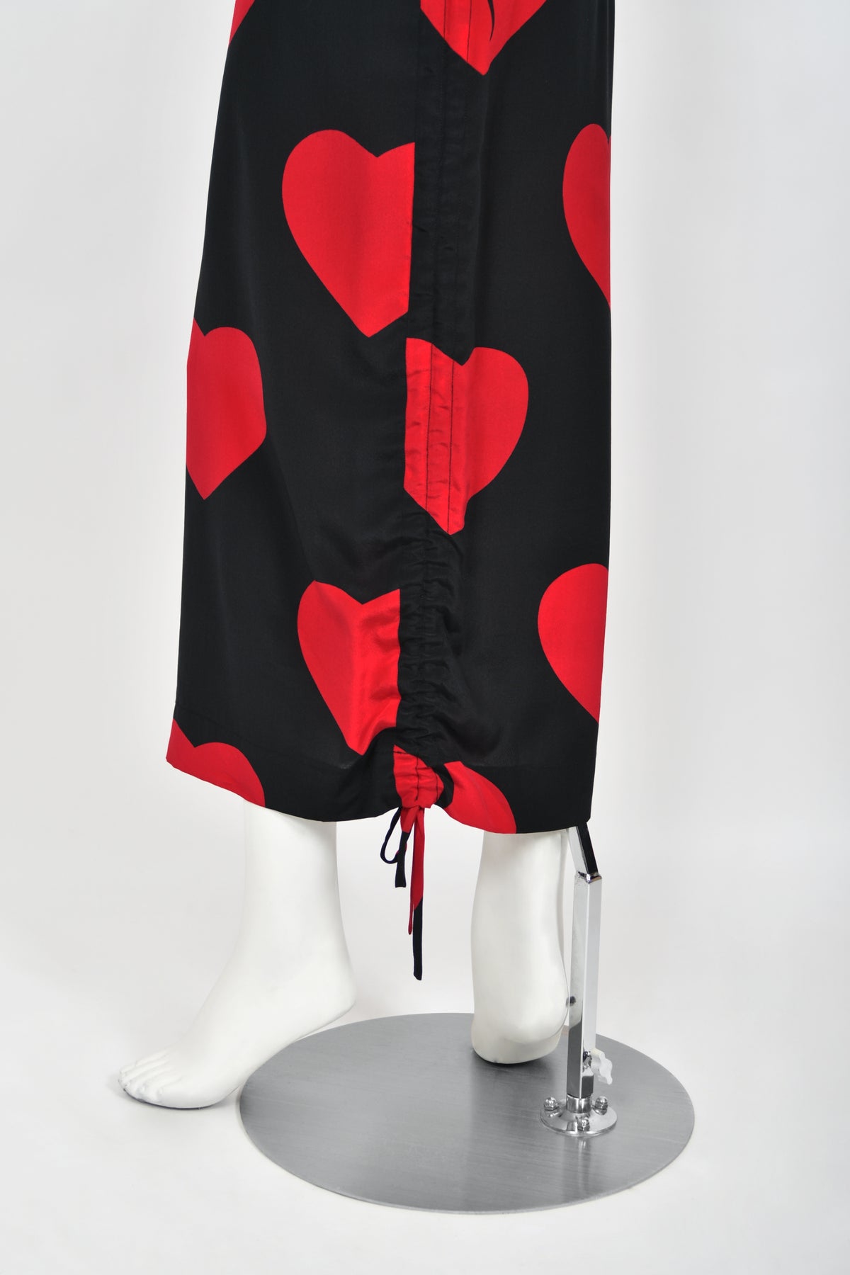 1994 Moschino Couture Documented &#39;Heartbreaker&#39; Novelty Print Silk Convertible Dress